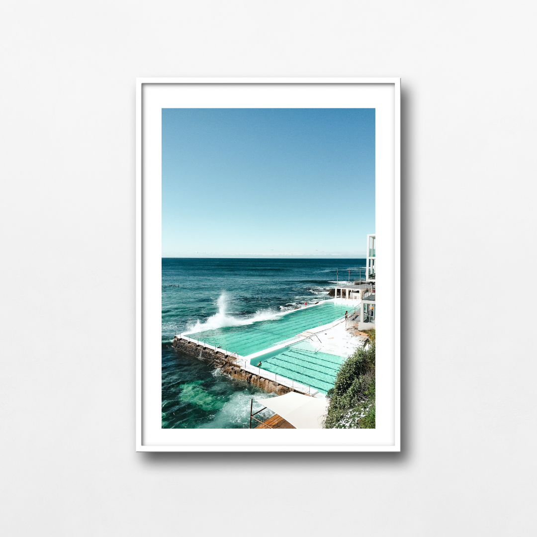 The Crashing Waves at Bondi